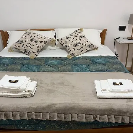 Holiday home Hanami Garden House - A Due Passi Dal Centro Citta Sant'Angelo