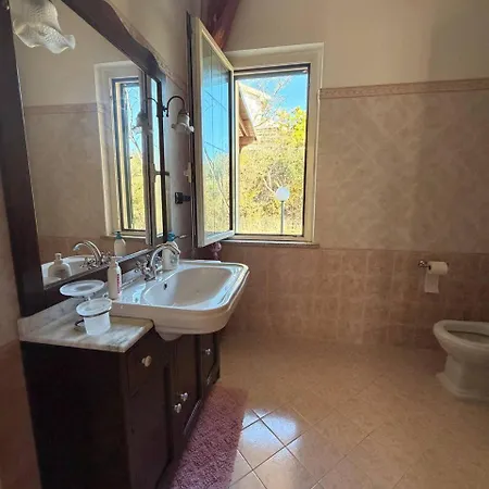 Hanami Garden House - A Due Passi Dal Centro بيت للعطل شيتا سانت أنجيلو