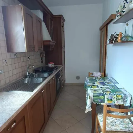 Hanami Garden House - A Due Passi Dal Centro بيت للعطل *